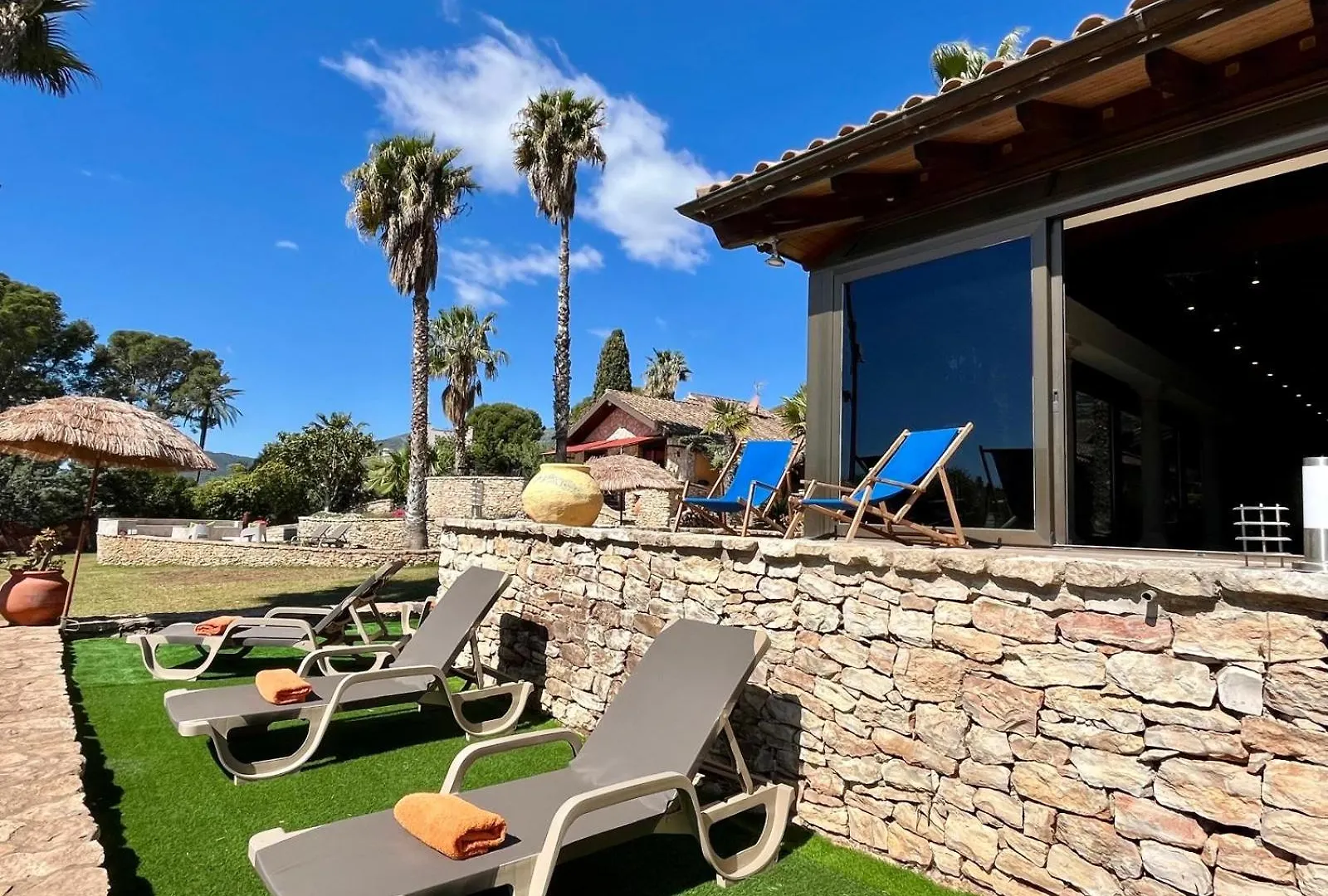 Lo Claustre Del Delta: Luxury Private Finca in Ebro Delta Sant Carles De La Rapita Spain